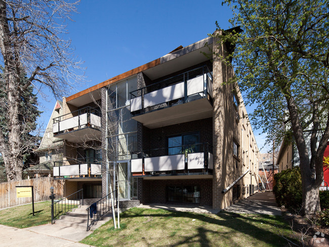 Building Photo - 1362 Clayton St. Apartments