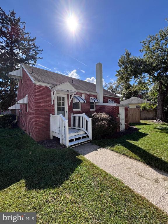 Photo - 507 Hollyday St