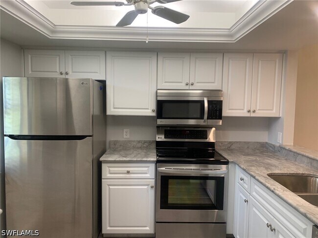 Photo - 8715 Charter Club Cir Unit 4