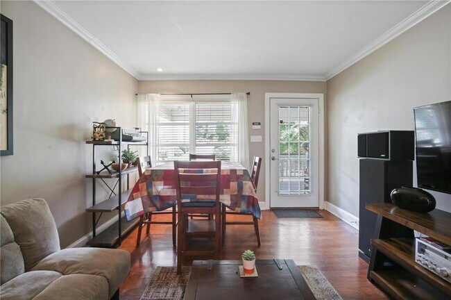 Photo - 64 W Belle Isle Rd NE