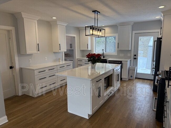 Photo - 1317 Morgan St NW