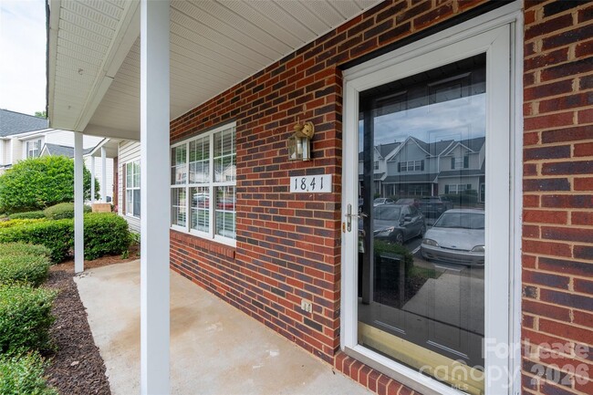 1841 Birch Heights Ct