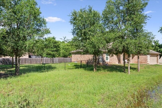 Photo - Morgan's Point 3/2 pristine!