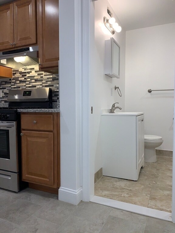 Photo - 190 Main St Unit 4