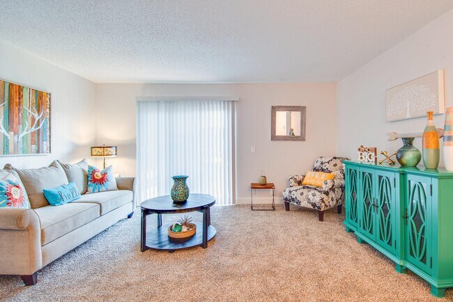 Photo - Nob Hill Apartment Homes