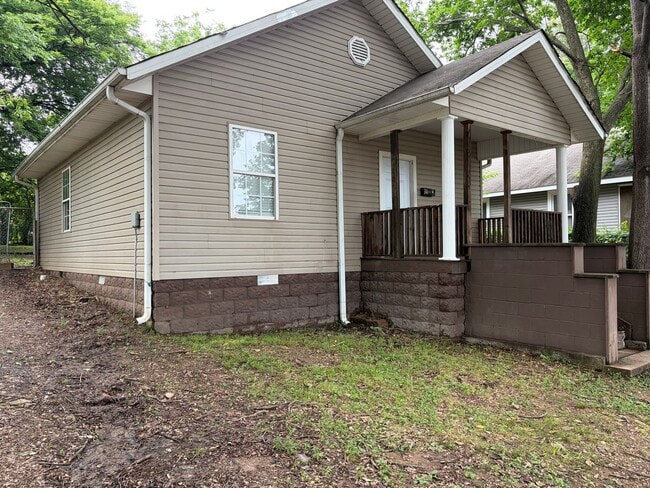 Photo - 1911 Cherry St