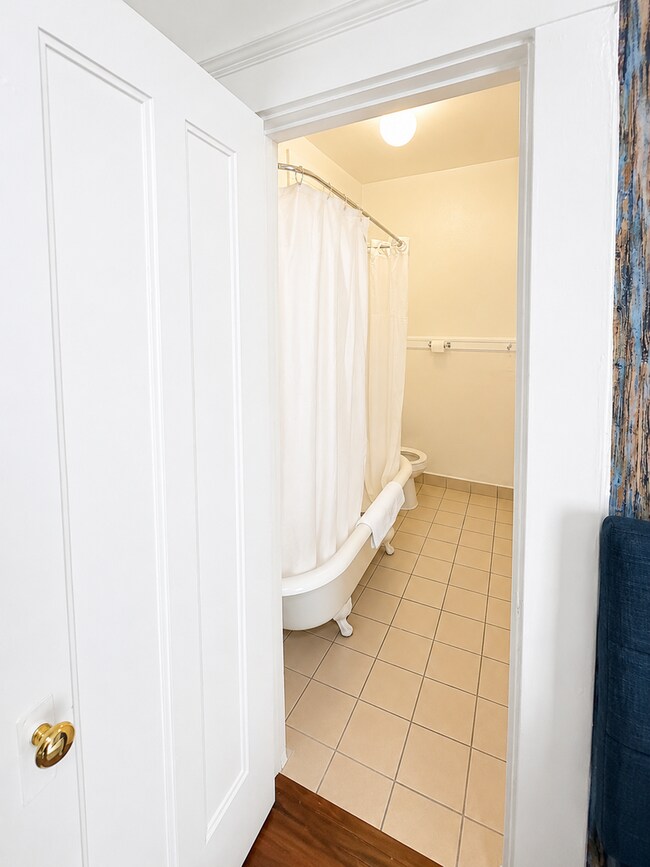 Photo - Hotel Ikon-519 325 Sutter Street Unit 519 325 Sutter Street