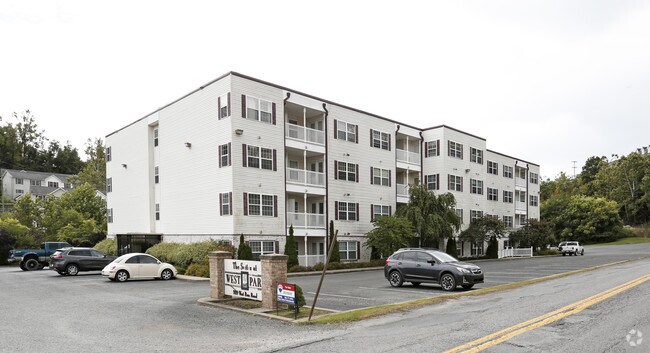The Suites at West Park - The Suites at West Park Apartments