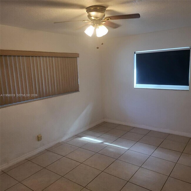 Photo - 1934 Madison St Unidad 5