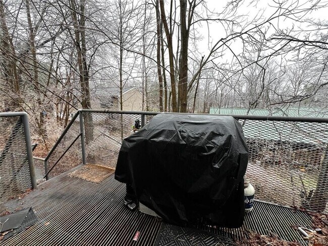 Photo - 21 Stanton Corner Rd