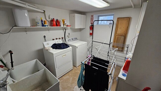 Photo - 52 Greycliff Rd Unit 1