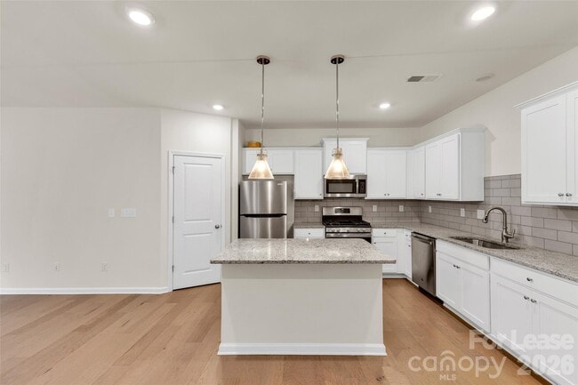 Photo - 260 Abington St