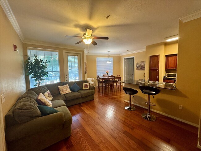 Photo - 7575 Kirby Dr Unit 1113