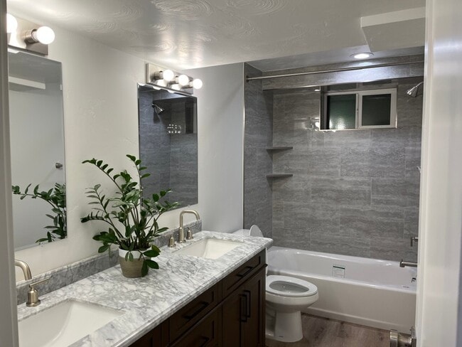 Photo - 1895 N 800 W