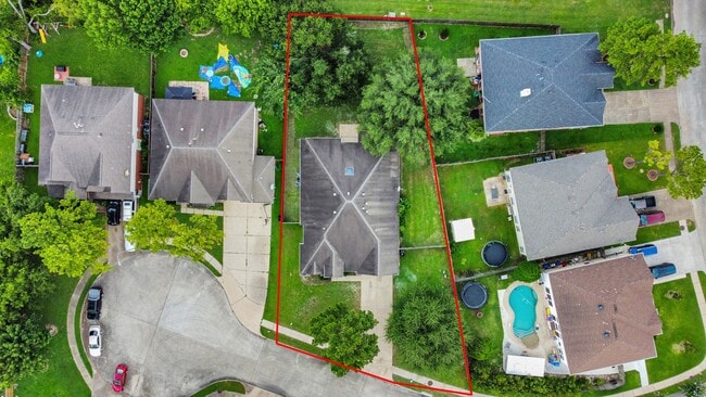 Photo - 10214 White Oak Trail Ln