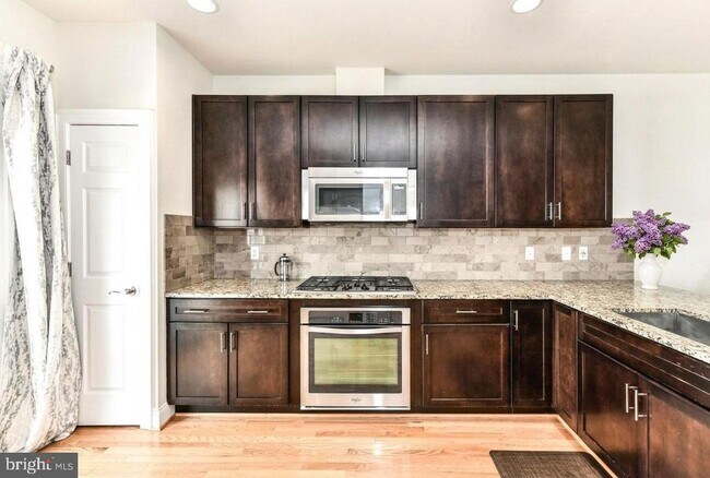 Photo - 9607 Stockwell Ln