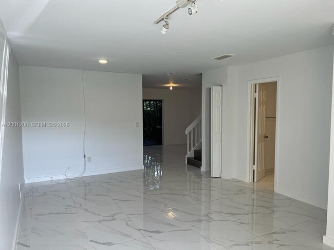 Photo - 1125 NE 210th Terrace