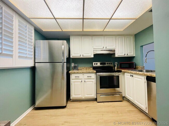 Photo - 109 Royal Pk Dr Unit 4D