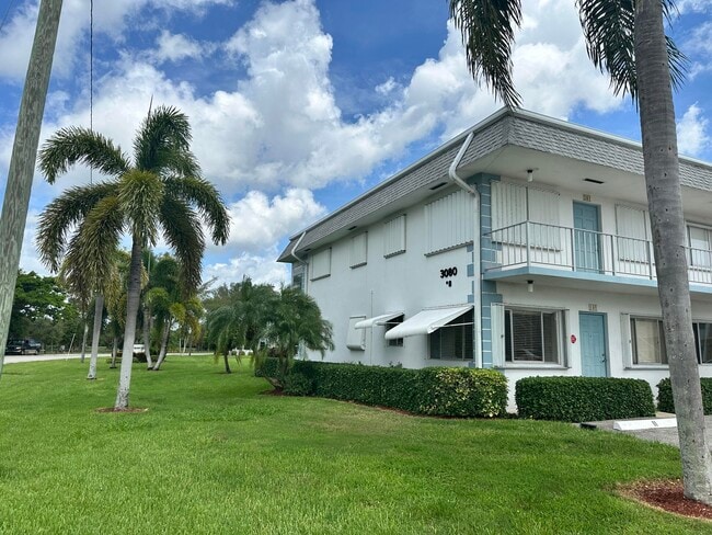 Photo - 3080 Lake Osborne Dr Unit 206