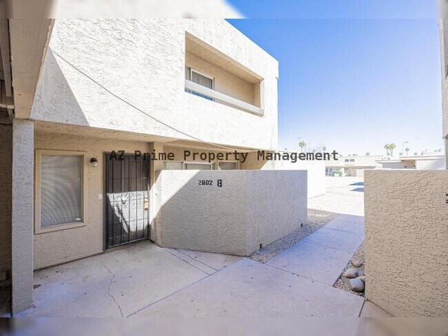 Photo - 2802 N 43rd Ave