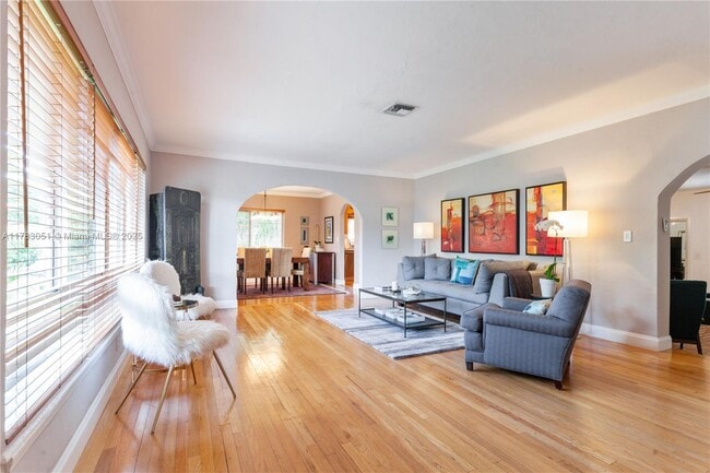 Photo - 7311 NE 8th Ave