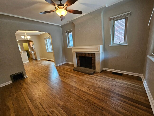 Photo - Alamo Placita Adorable 3 Bed 2 Bath Bungalow w/ CACH, Garage, Fenced Yard & More