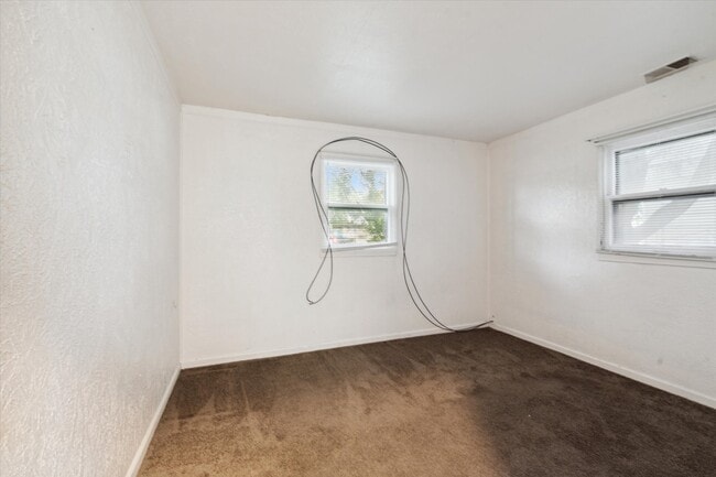 Photo - 5107 Bennett Rd