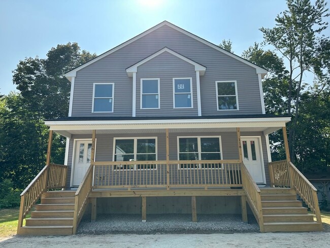 Building Photo - 116-118 Seavey Street Unit 118 Rental