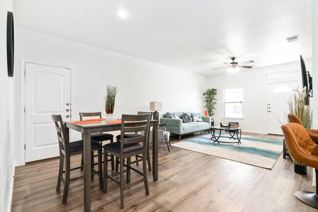 Photo - 3511 Abraham Dr Unit A