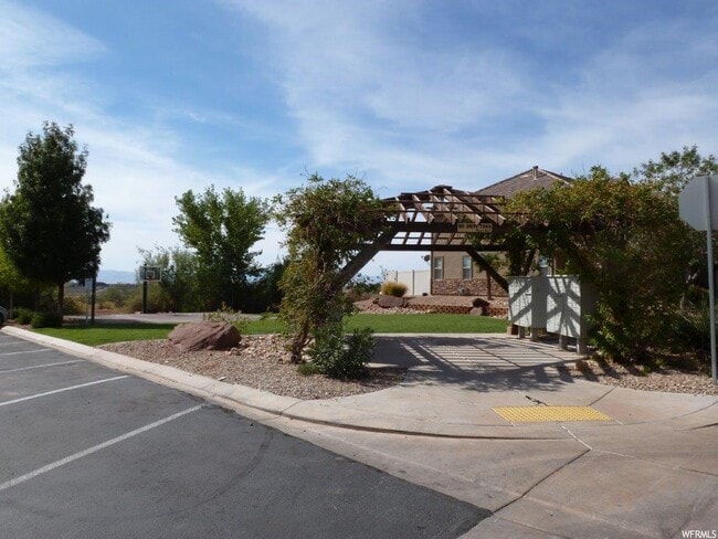 Common area and mailboxes