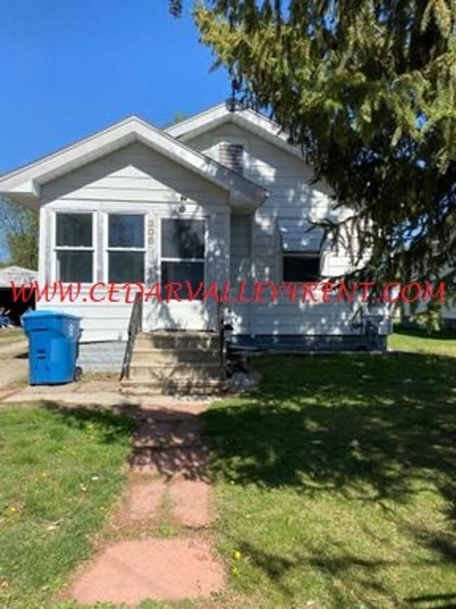 Building Photo - 306 Idaho St Rental