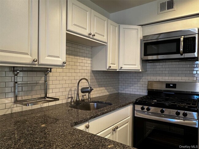 Photo - 67 Bailey Ct Unit 67