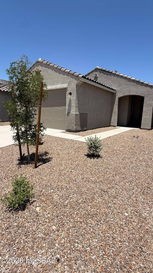 Building Photo - 5953 E Jayden Ln