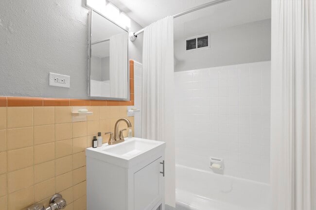 Photo - 1200 Colorado