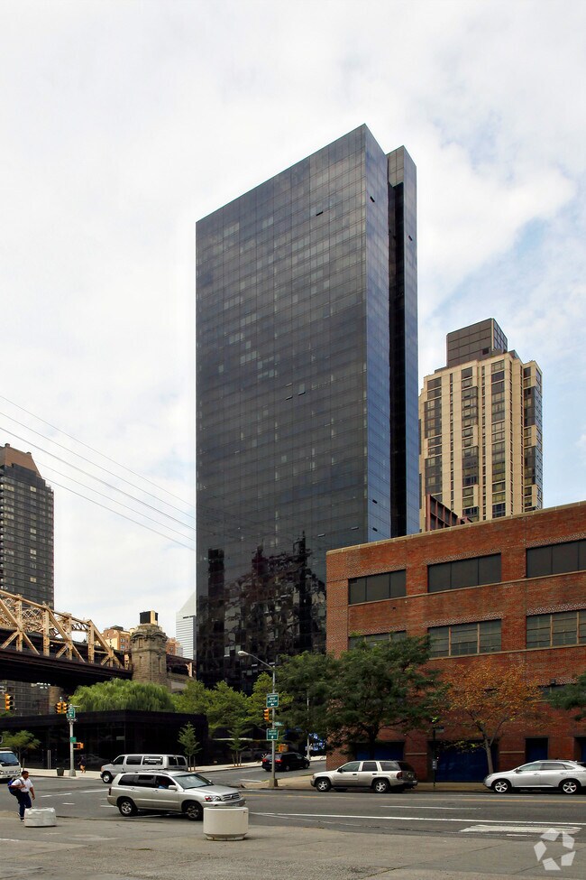 Exterior - One Sutton Place North