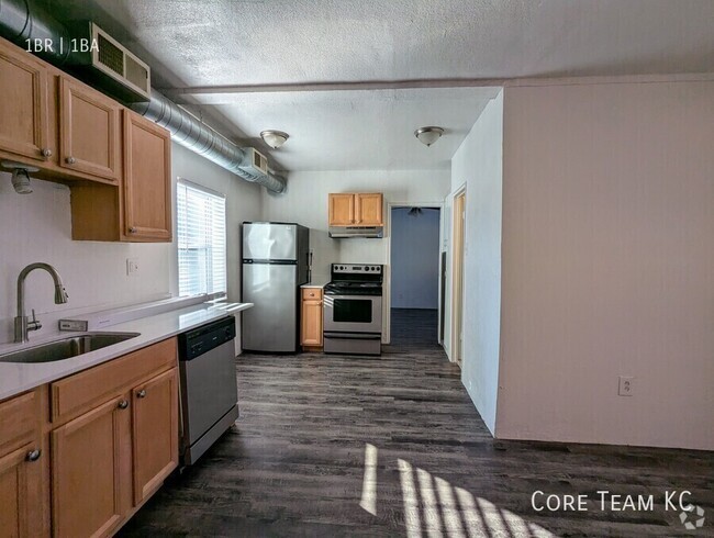 Building Photo - One bedroom off Armour! Unit B Rental