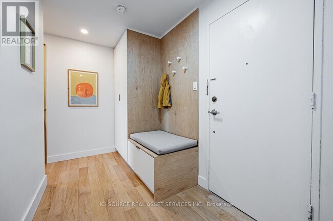 Photo - 5 Old Sheppard Ave Unit 204