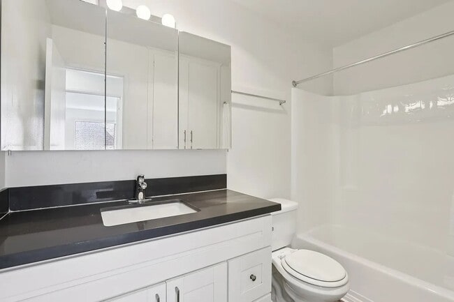 Photo - Victoria Unit 1