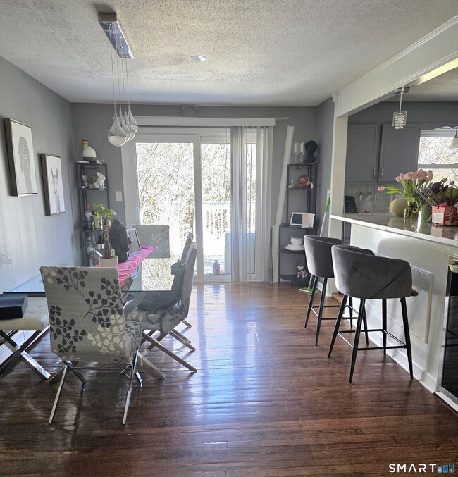 Photo - 49 Hillwood Ln