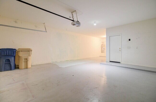 Photo - 5659 S 239th Dr