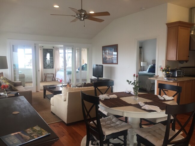 Photo - 3952 Las Flores Canyon Rd