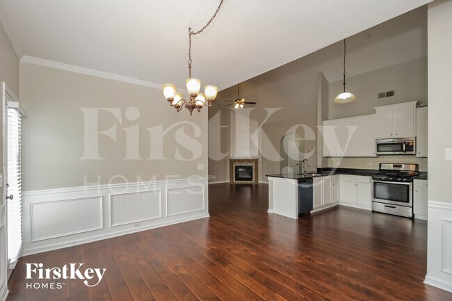 Photo - 30 Horseshoe Ln