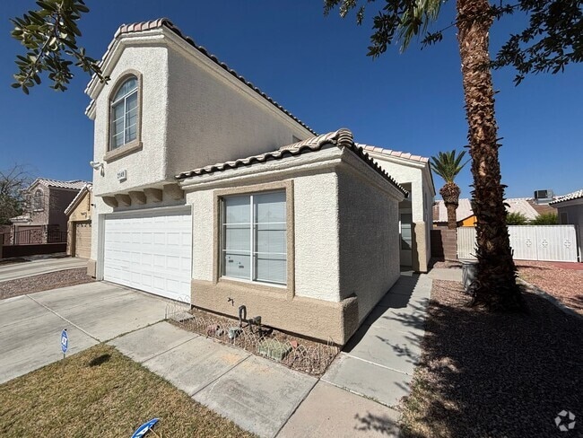 Building Photo - Gorgeous 4Bed/2Bath Home located in Sunris...