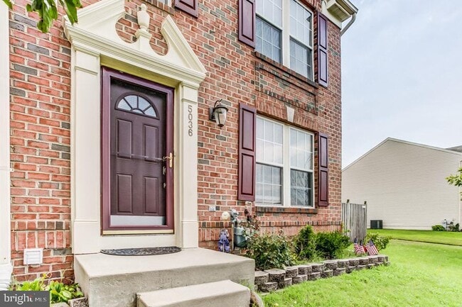 Photo - 5036 Finsbury Rd