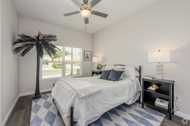3BR, 2BA - 1,180SF - Primary Bedroom