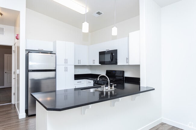 Interior Photo - Seasons of Traverse Mountain