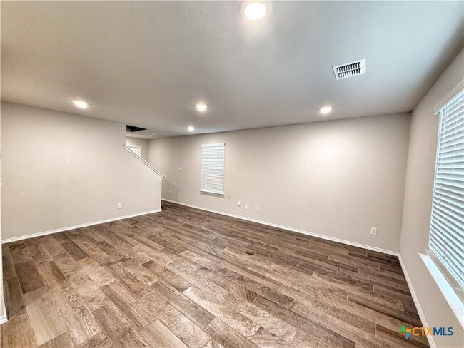 Photo - 2432 Ayers Dr