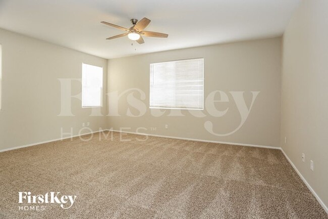 Photo - 4056 Little Bay Ave