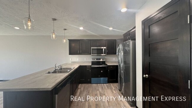 Photo - Cozy and Spacious 3 Bedroom 2.5 Bath Home