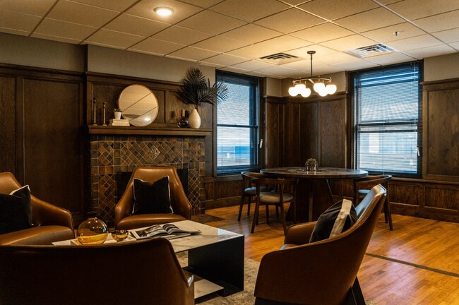Fireside lounge